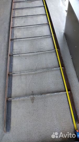 Лестница металлическая