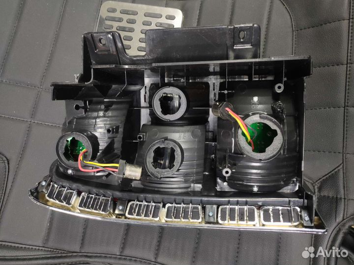 Задние фары pajero91-97г