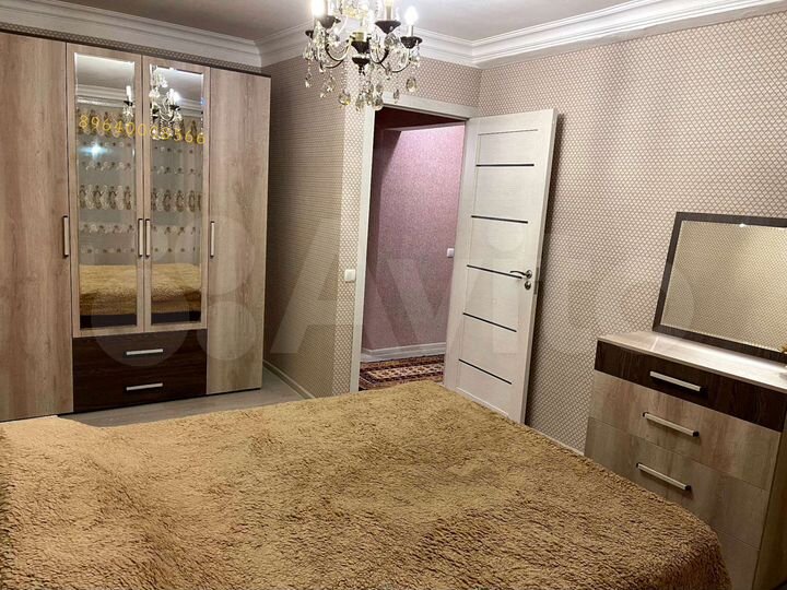 2-к. квартира, 54 м², 2/5 эт.