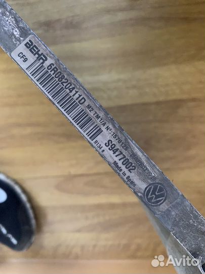 Радиатор кондиционера на volkswagen polo