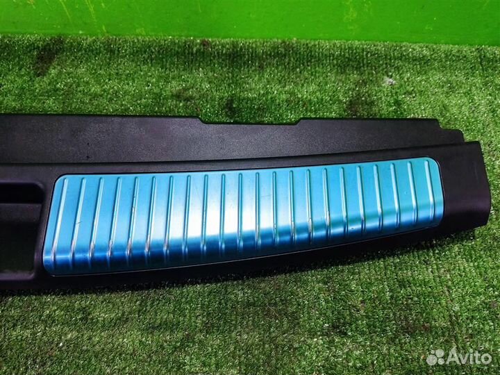 Обшивка задней панели Mercedes Benz ML W164 2007