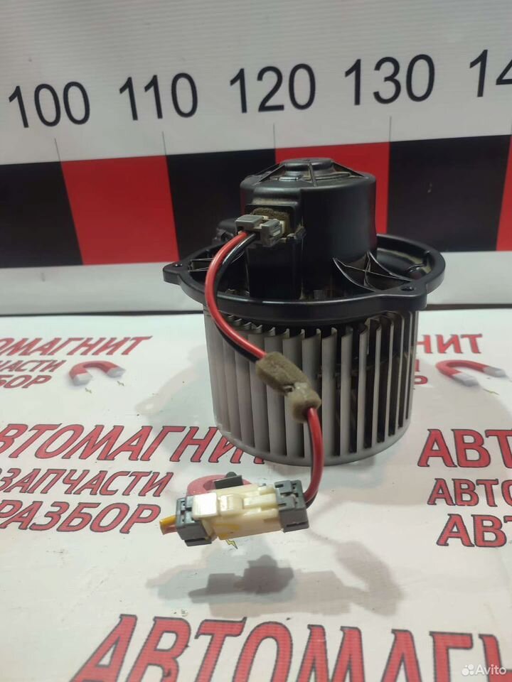 Моторчик печки Хендай i 30 06-12г