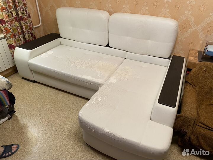 Угловой диван