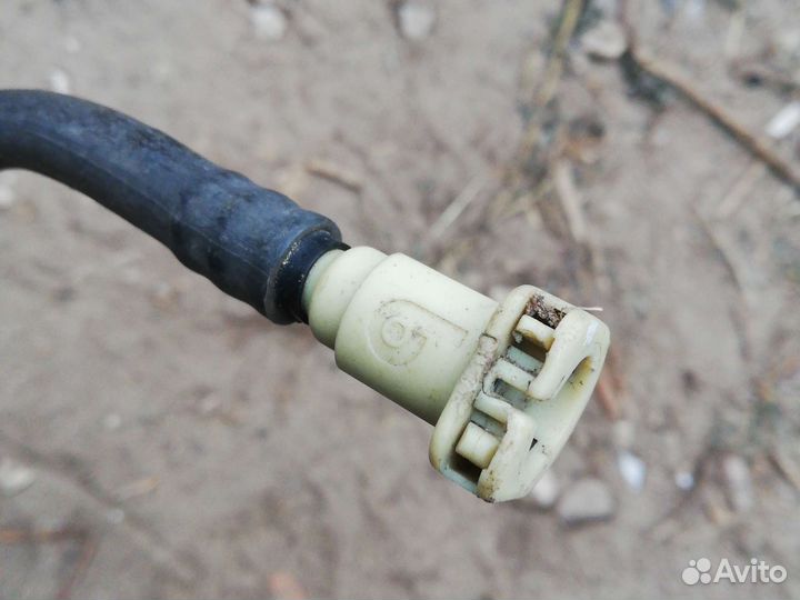 Трубка топливная Шевроле Лачетти