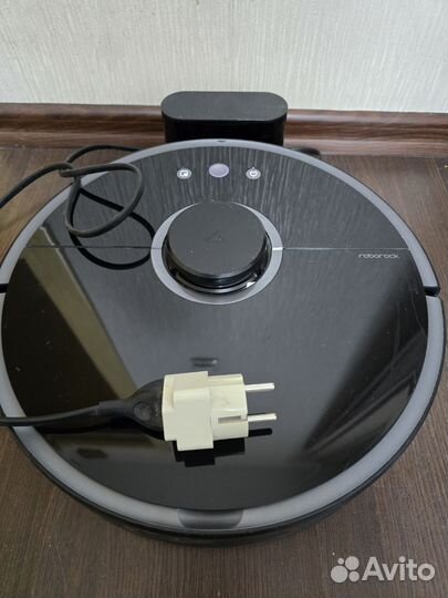 Робот пылесос roborock s5