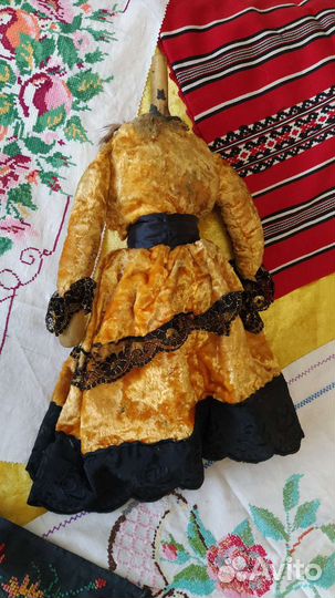 Винтаж Манекен декоративный на подставке 41 см