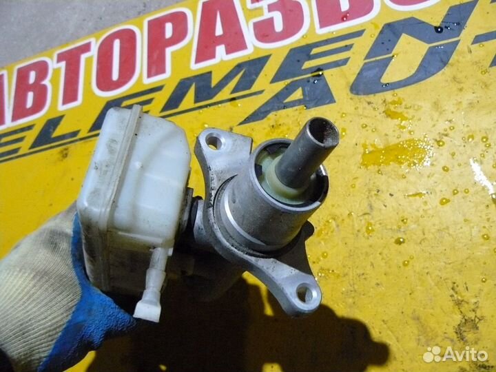 Цилиндр тормозной главный для Mitsubishi Colt Z3