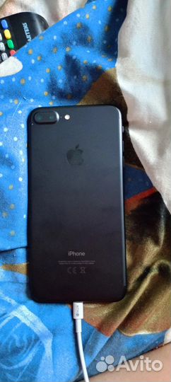 Телефон iPhone 7 plus