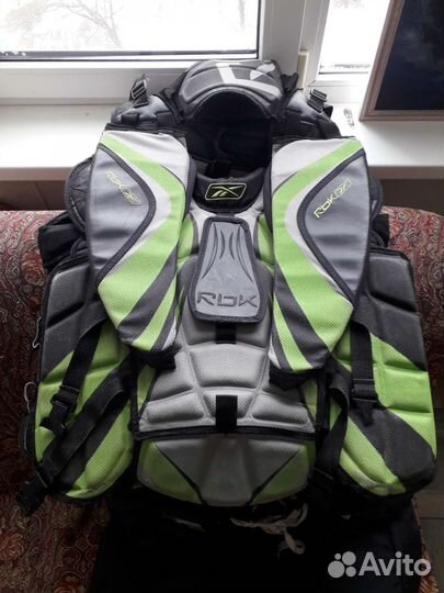 Вратарский нагрудник