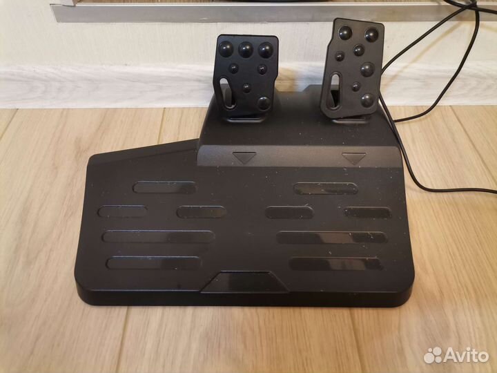 Игровой руль sven gc w900