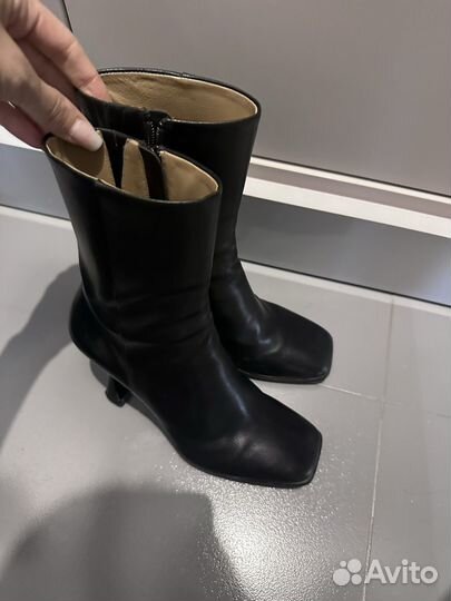 Ботинки Pugachova 35 размер