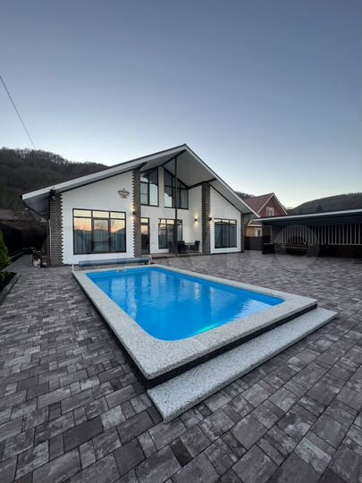 Дом 140 м² на участке 5 сот.