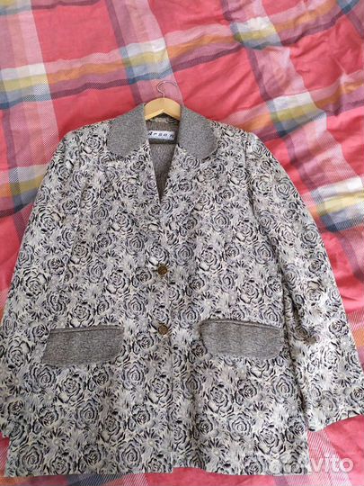 Костюм женский тройка