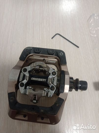 Педали контактные DMR V-Twin стандарта SPD