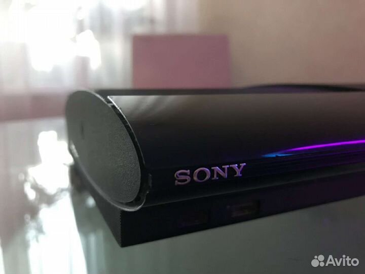 Sony PlayStation 3 Super Slim