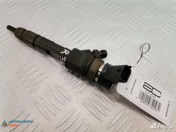 Форсунка Renault Scenic 2 2006 8200389369