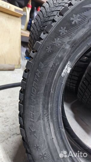 Michelin X-Ice North 3 205/55 R16