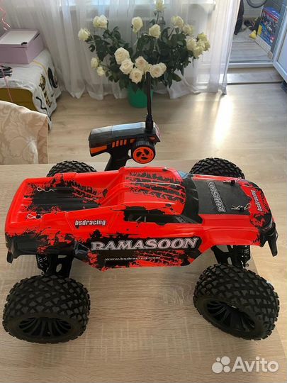 Машина на радиоуправлении модель монстра RC