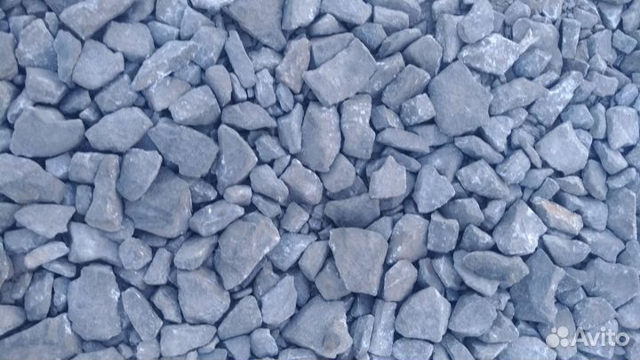 Щебень,песок,чернозем,навоз,доставка Камаз до 15т