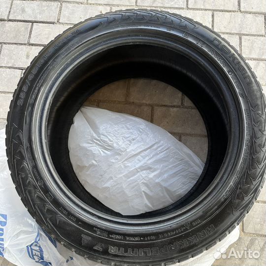 Nokian Tyres Hakkapeliitta 7 255/45 R18