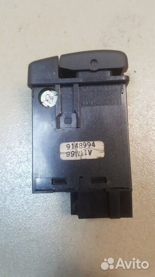 Кнопка Volvo S70 B5244T 1999