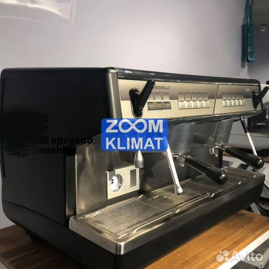 Профессиональные кофемашины Nuova Simonelli