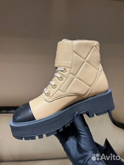 Ботинки Chanel