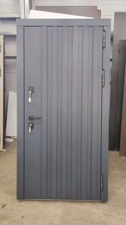 Дверь входная металлическая в квартиру,дом