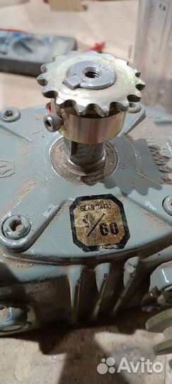 Мотор с редуктором