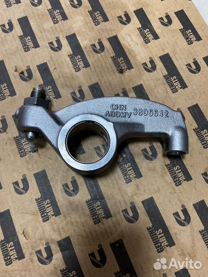 Коромысло клапана форсунки Cummins ISM11 QSM11