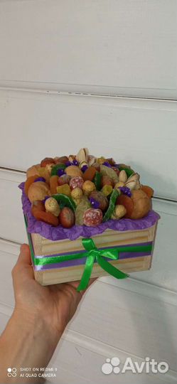 Съедобные букеты из сухофруктов и орехов