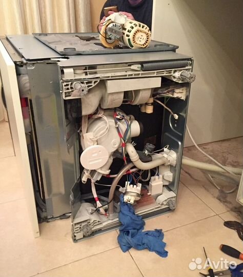 Ремонт стиральных машин Ремонт холодильников