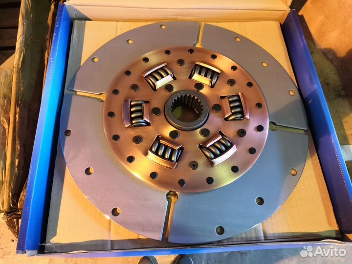 Запчасти на экскаваторы Komatsu PC130