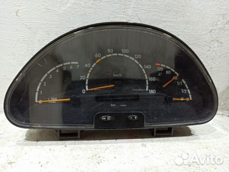 Панель приборов Мерседес