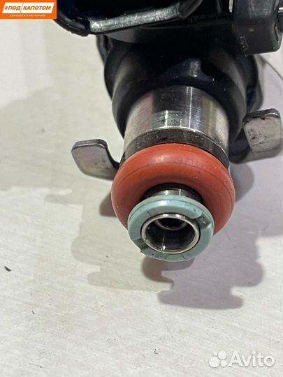 Форсунка топливная Mazda 6 GJ 2013 PE0113250