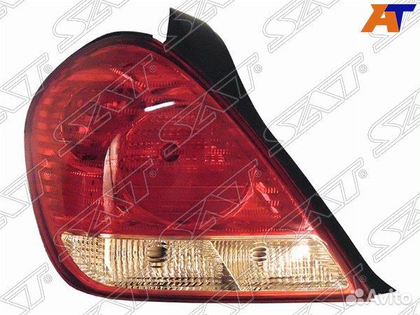 Фонарь задний nissan bluebird sylphy