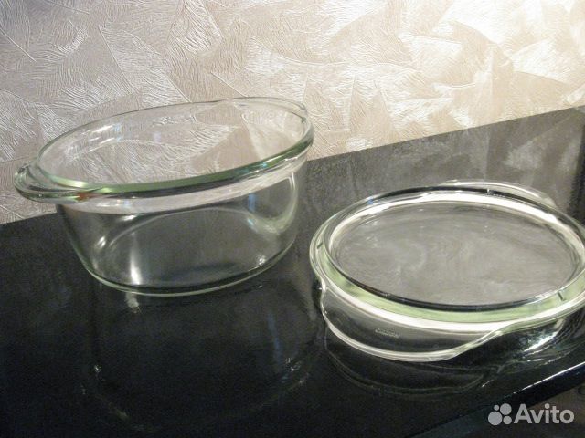 Новая кастрюля стеклянная