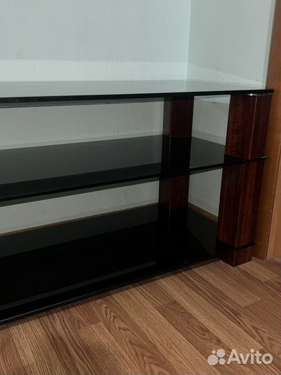 Тумба под телевизор