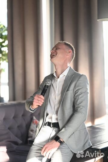 Ведущий мероприятий