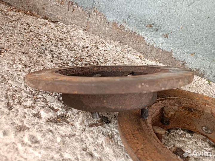 Диски тормозные нива