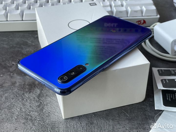 Xiaomi Mi 9 SE, 6/64 ГБ