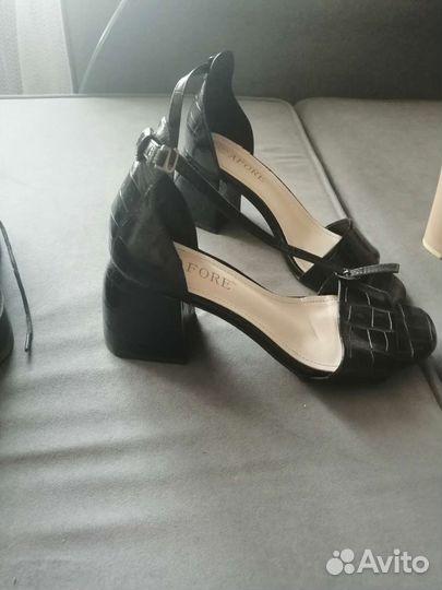 Босоножки летние