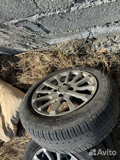 Диски вместе с шинами r14