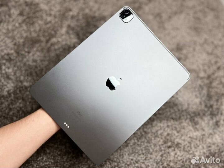 iPad pro 12 9 m1 2021