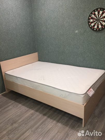 Кровать двухспальная