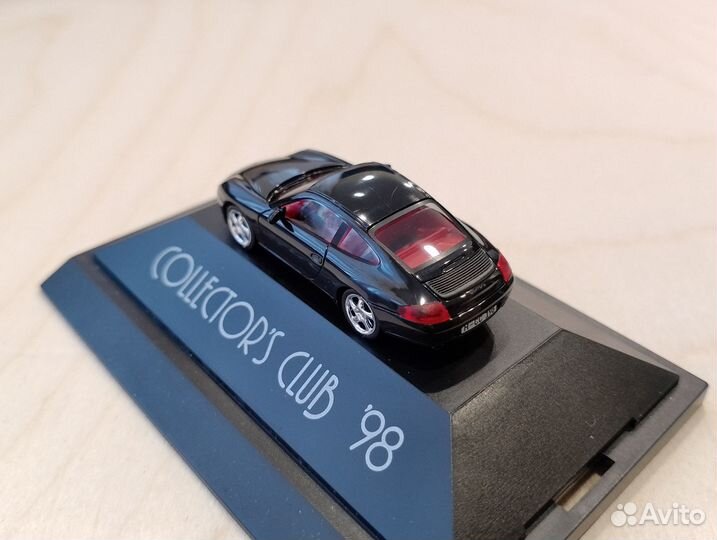 Porsche 911 (1999-2005). Collectors Club