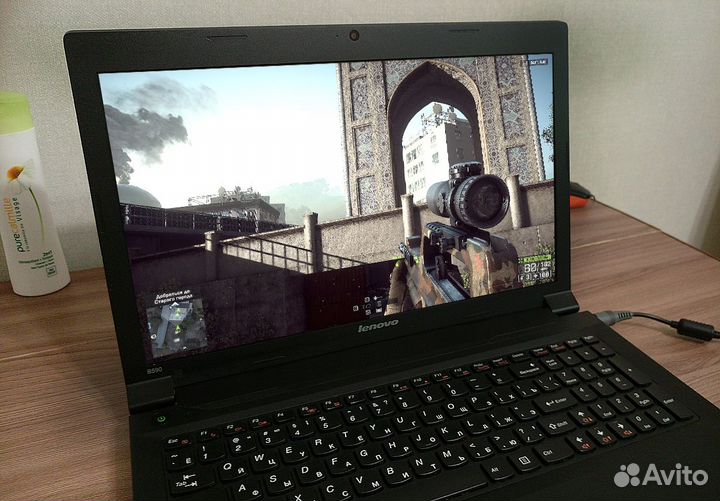 Отличный быстрый на SSD современный Lenovo