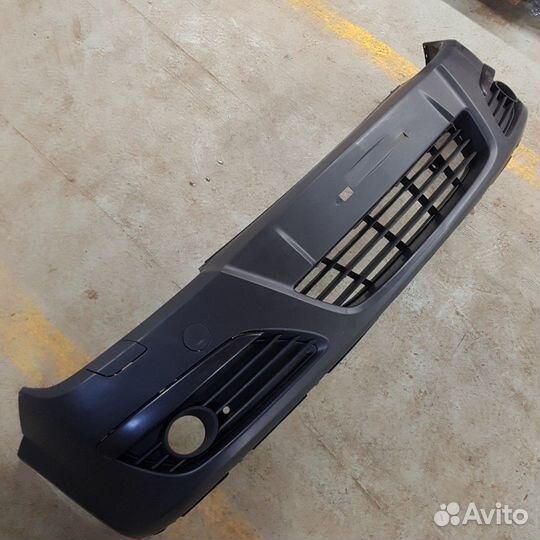 Бампер передний Opel Astra H в сборе