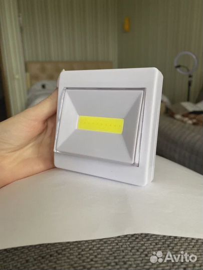 Настенный светодиодный светильник