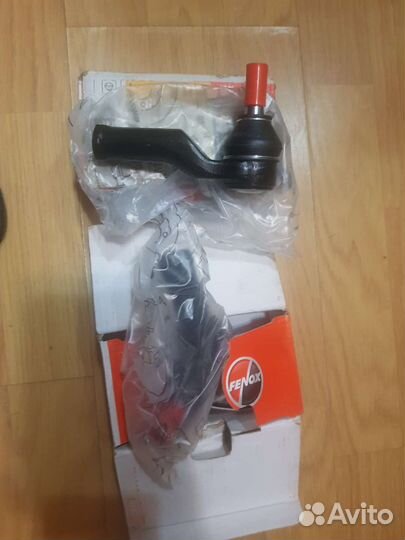 Продам рулевые наконечники на Ford Focus